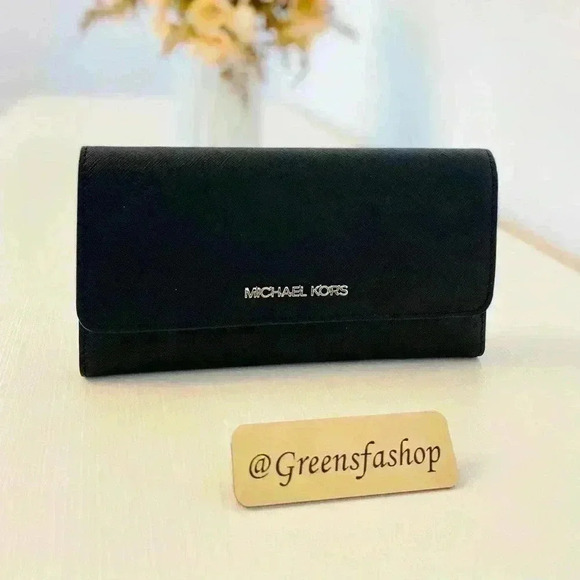Michael Kors large trifold leather wallet black new - Picture 1 of 7